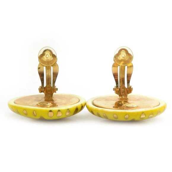 Auth CHANEL CC Logo Clip on Earrings Yellow Gold Metal/Pottery - Picture 5 of 8